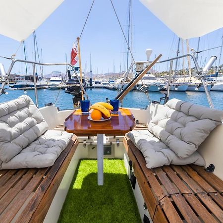 Seaside Chill-Out Stay On A Sail Yacht Puerto Calero Exteriér fotografie
