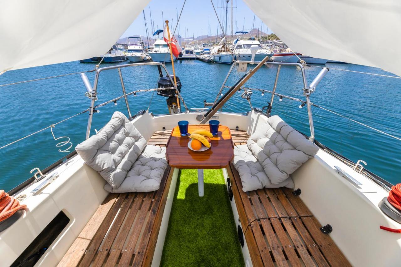 Seaside Chill-Out Stay On A Sail Yacht Puerto Calero Exteriér fotografie